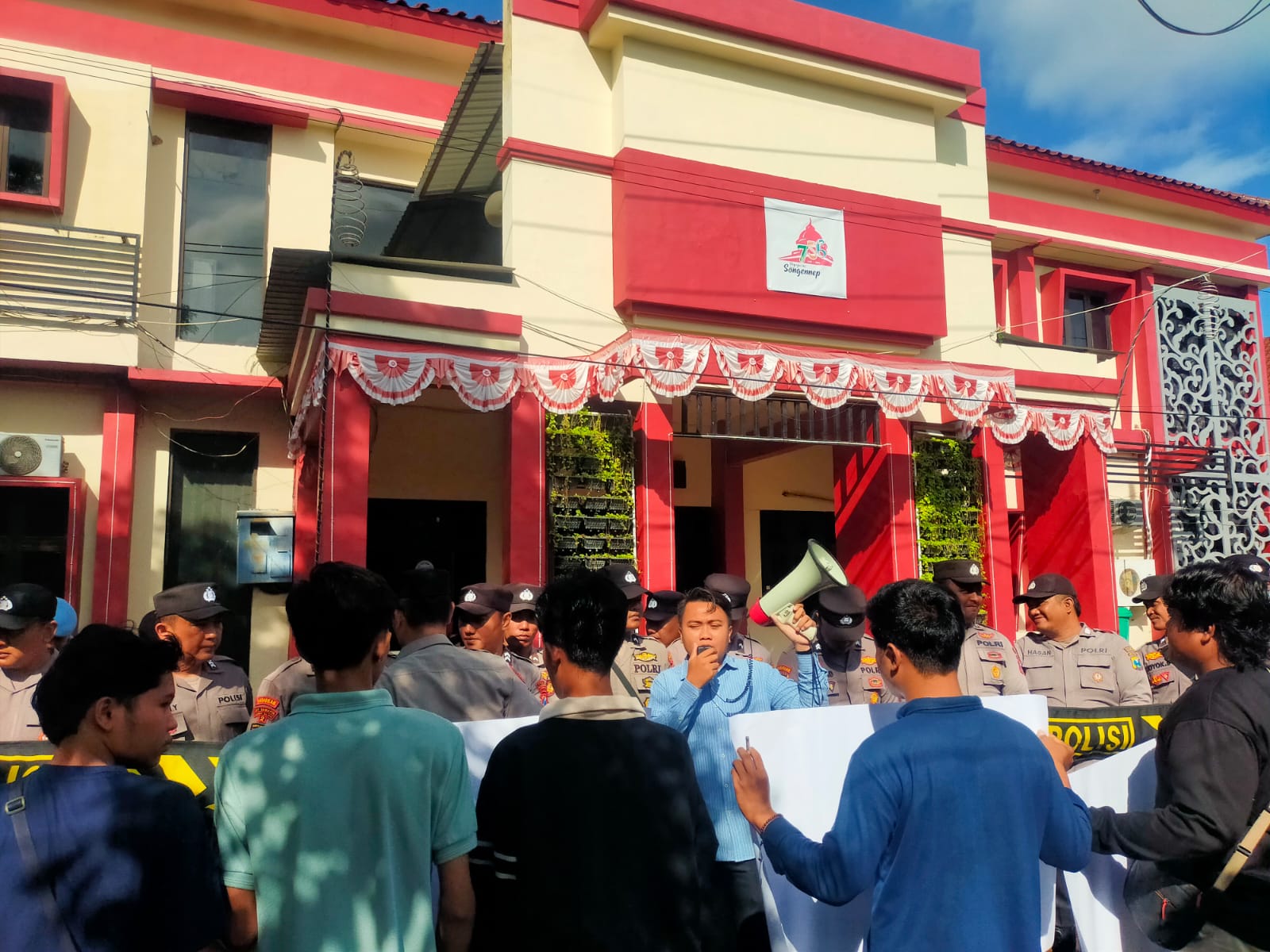 ketua HMI cabang sumenep dinilai abai