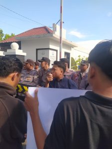 Skandal BSPS Sumenep: Dana Mengalir ke Pejabat Disperkimhub, Aktivis Ancam Aksi Lanjutan